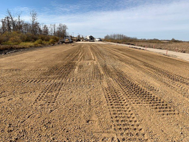 Finished gravel roadway